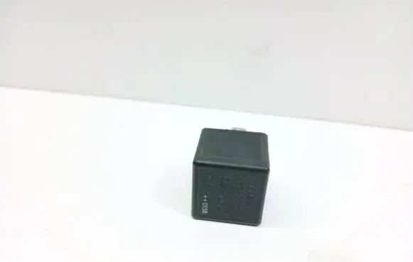 Opel Zafira A Other relay V2314K52X220 90464760