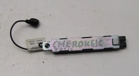 Jeep Cherokee Antenna control unit P05091854AC