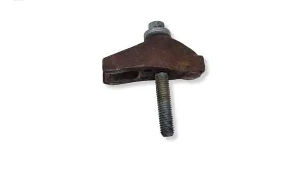 Jeep Grand Cherokee Fuel Injector clamp holder 