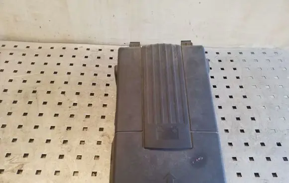 Seat Altea XL Battery box tray cover/lid 3C0915443A