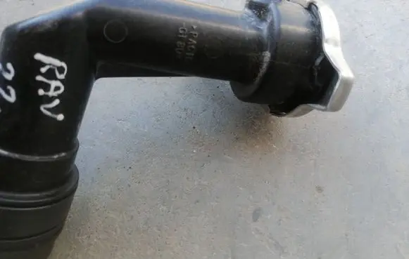 Toyota RAV 4 (XA50) Engine coolant pipe/hose Pa610