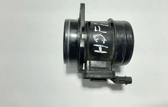 Skoda Superb B8 (3V) Mass air flow meter 04L906461B
