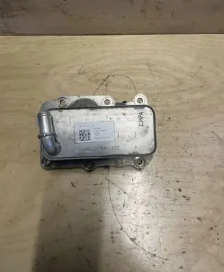 Jaguar F-Pace Engine oil radiator G4D36A642BA