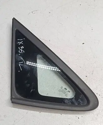 Hyundai ix35 Front vent window/glass (coupe) fwaf5awfaw