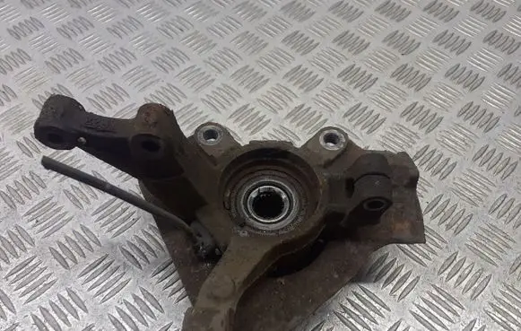 Lancia Musa Front wheel hub spindle knuckle