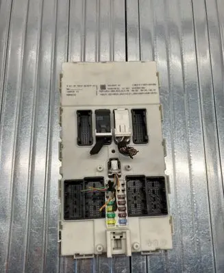 BMW 3 F30 F35 F31 Central body control module 8190561382 9314237 504819F03