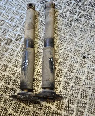 Rear shock absorber/damper