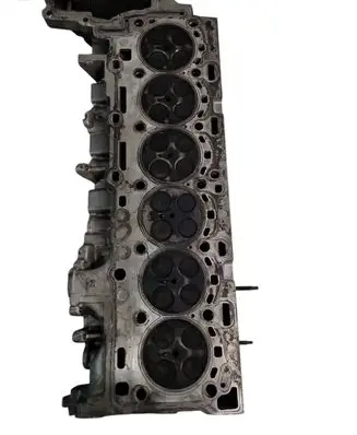 BMW 4 F32 F33 Engine head E5349674 155732601