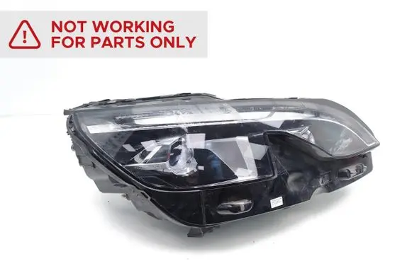 Peugeot 3008 II Headlight/headlamp 9810478680