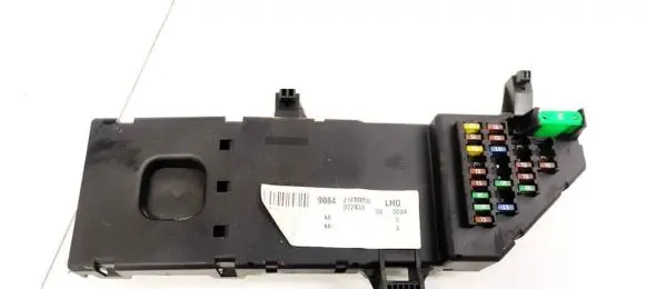 Opel Signum Fuse box set 13181984