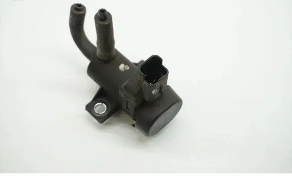 Peugeot 4007 Vacuum valve 9652862380