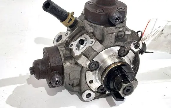 Fuel injection high pressure pump