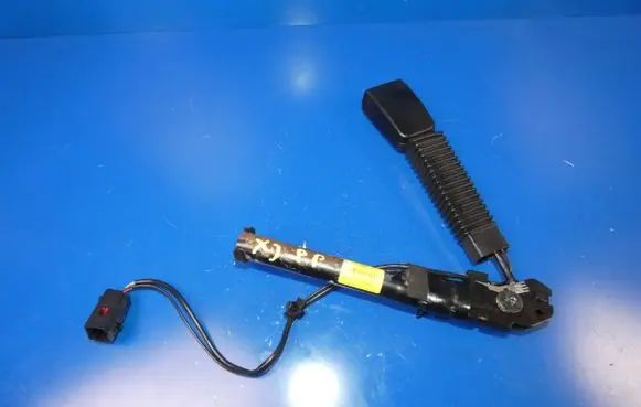 Jaguar XJ X351 Front seatbelt buckle AW83F61202A 01045000