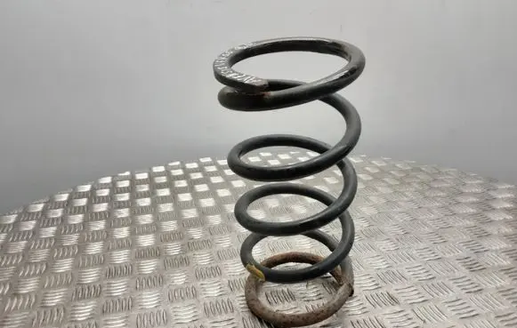 Toyota Avensis Verso Rear coil spring