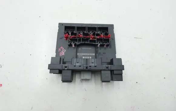 Audi A3 S3 8P Comfort/convenience module 8P0907279N