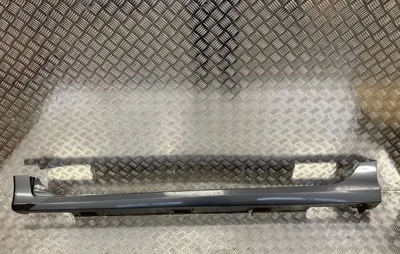 Honda Civic X Front sill (body part) DG16381