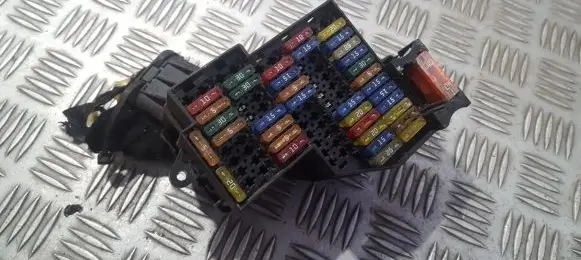 Fuse box set
