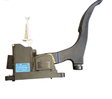 Volkswagen Bora Accelerator throttle pedal 0281002344
