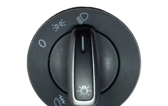 Volkswagen PASSAT B7 Light switch 3C8941431B