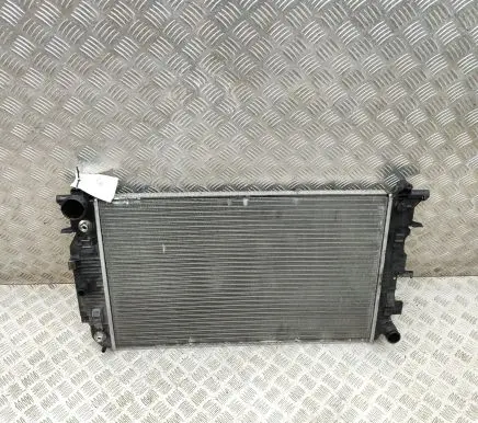 Mercedes-Benz Sprinter W906 Coolant radiator A9065001502 877122Z