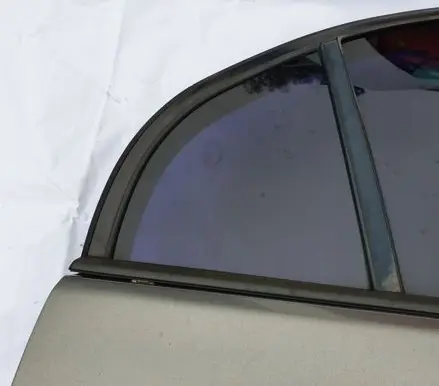 Honda Civic Rear vent window glass 