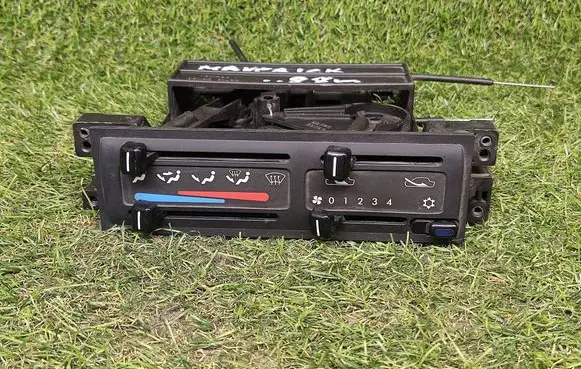 Ford Maverick Climate control unit 5971030769