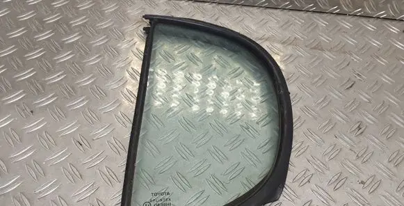 Toyota Yaris Rear vent window glass 43R00048