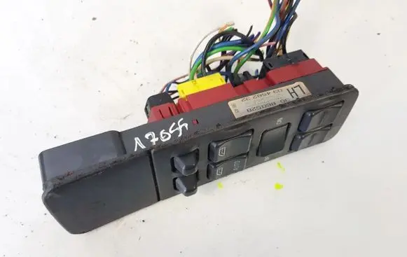 Volvo S40, V40 Electric window control switch 30860528 03458232