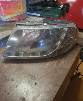 Volkswagen PASSAT B5.5 Headlight/headlamp SK3482V