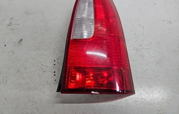 Mazda Premacy Rear/tail lights 22061908R