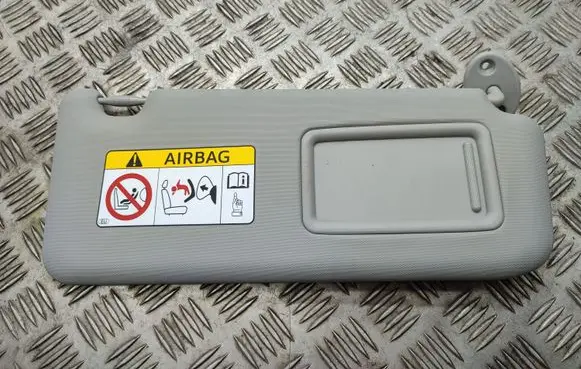 Sun visor