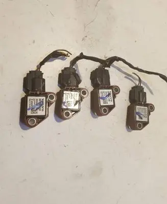 Volvo V50 Airbag deployment crash/impact sensor 30737138