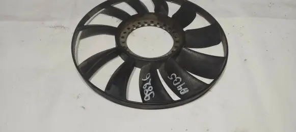 Audi A4 S4 B5 8D Fan impeller 058121301B