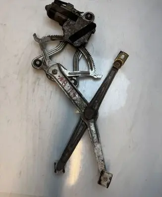 Mercedes-Benz E W124 Front door window regulator with motor 23113