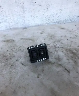 Traction control (ASR) switch