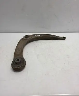 Peugeot 3008 I Front lower control arm/wishbone 