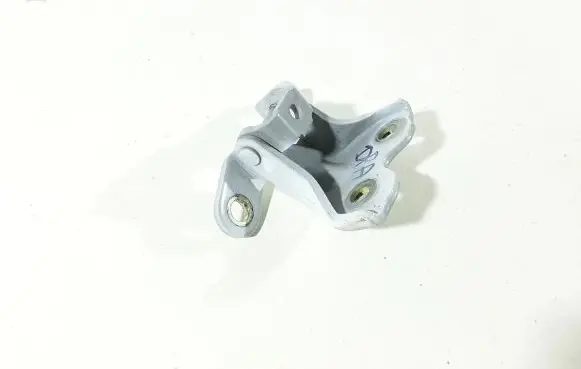 KIA Xceed Front door lower hinge A046057