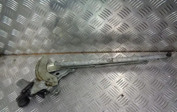 Suzuki Swift I Front door window regulator with motor 83460-63J00