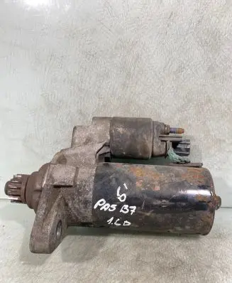 Volkswagen PASSAT B7 Starter motor 02z9110 20100419