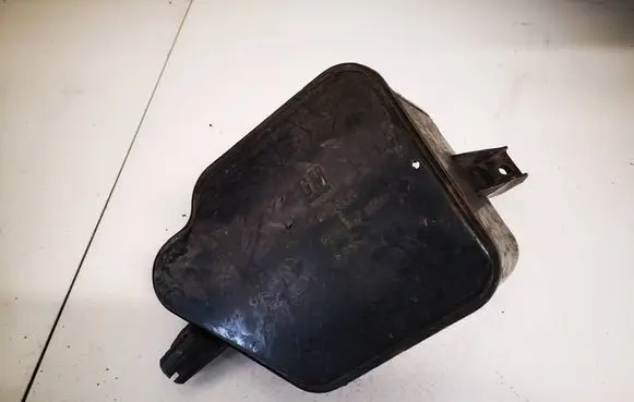 Opel Astra F Intake resonator 90410505