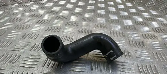 Mazda CX-5 Engine coolant pipe/hose