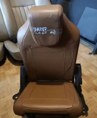 Seat set