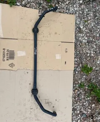 BMW M5 Front anti-roll bar/sway bar 2284460