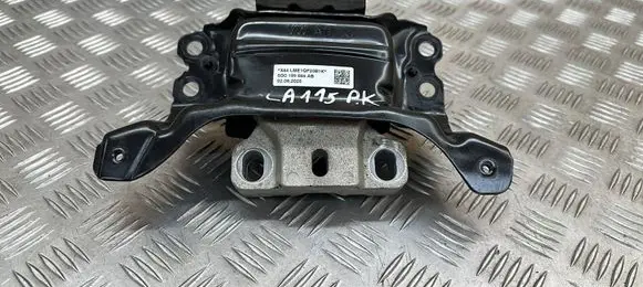 Audi A3 8Y Engine mount bracket 5Q0199555AB 5Q0199555