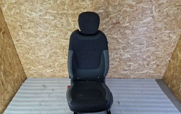 Renault Captur Front passenger seat 