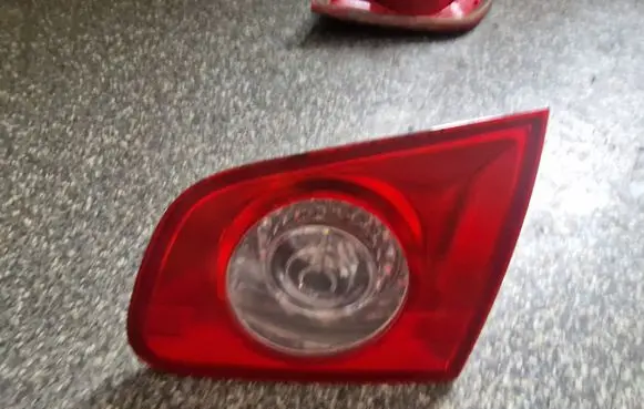 Volkswagen PASSAT B6 Tailgate rear/tail lights