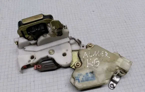 Nissan Almera Tino Rear door lock 82553BM760 0892052B