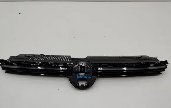 Volkswagen Golf VIII Front grill 5H0853651BE