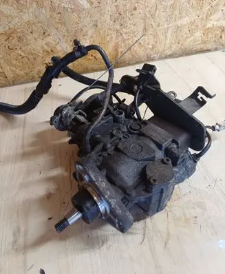 Jeep Cherokee XJ Fuel injection high pressure pump 0460404078