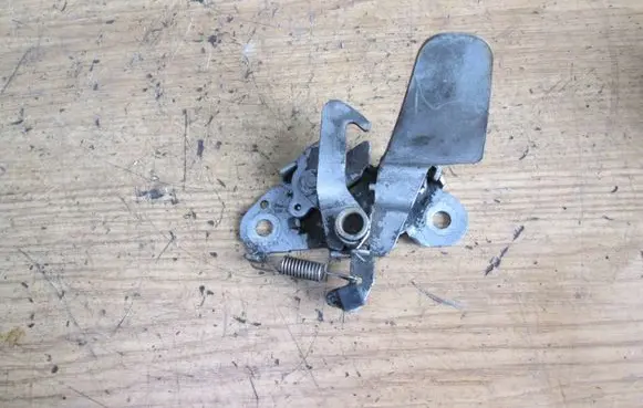 Peugeot 307 Engine bonnet/hood lock/catch